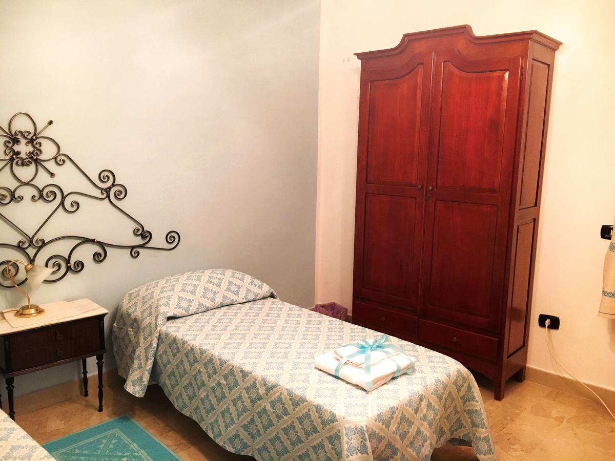 B&B Mariposa Sennori Eksteriør billede