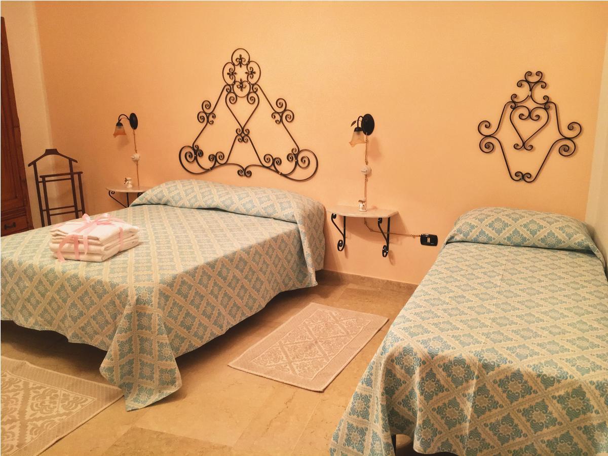 B&B Mariposa Sennori Eksteriør billede