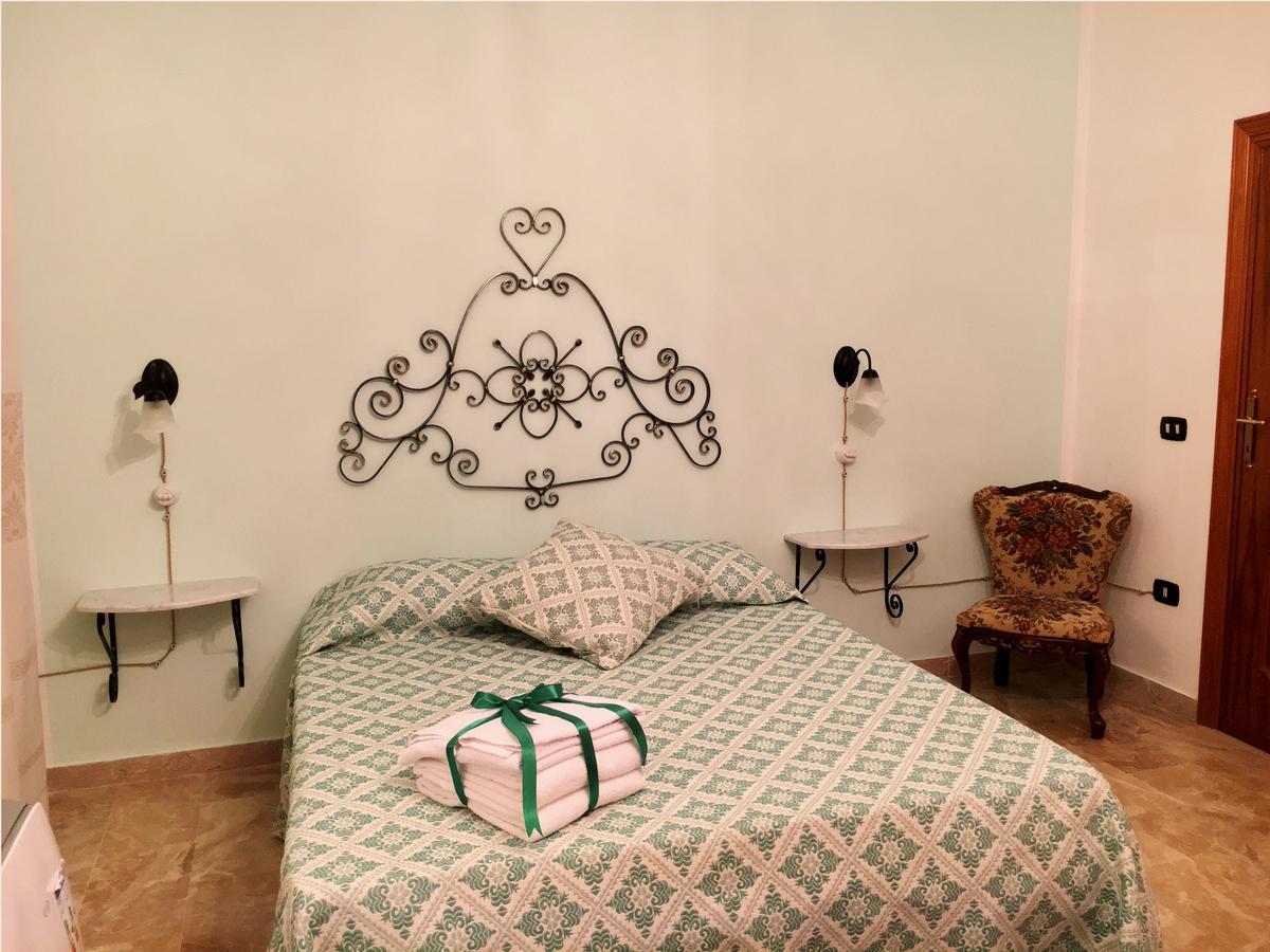 B&B Mariposa Sennori Eksteriør billede